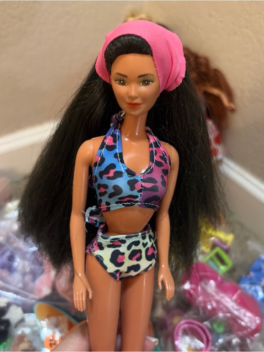 Barbie "Wet N' Wild" Kira ~Asian American/Pacific islander doll ~ Long Hair!